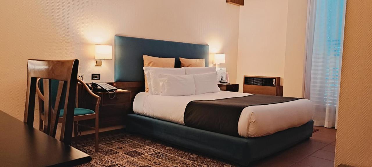 Corsaro Etna Hotel&Spa นีโกโลซี ภายนอก รูปภาพ